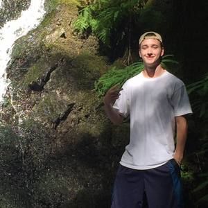 Meet your Posher, Aaron